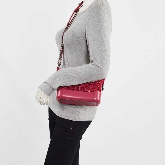 Chanel Pink Tweed and Leather Small Gabrielle Hobo Bag - Picture 2 of 10